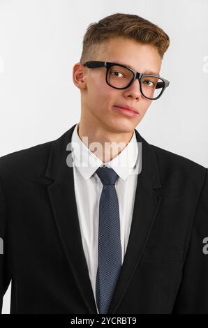 Giovane uomo d'affari alla moda Foto Stock