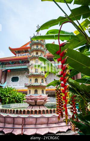 Fontana nel Tempio di Kek Lok Si cantiere, George Town, Penang, Malaysia Foto Stock