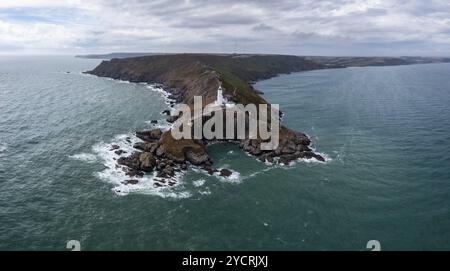 Vista aerea del faro di Start Point e del promontorio nel Devon meridionale sul canale della Manica Foto Stock
