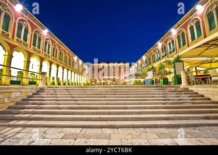 Prokurative piazza in Split vista serale Foto Stock