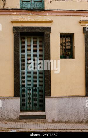 Porta modernista Foto Stock