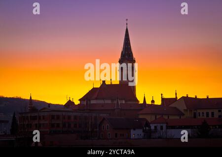 Vista serale della chiesa del santuario marianico di Marija Bistrica Foto Stock