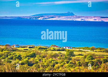 Isola di Pag turchese con vista sul mare, Dalmazia regione della Croazia Foto Stock