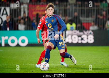 Nicola Zalewski (Roma) durante la partita di campionato italiano di serie A tra AC Monza e AS Roma il 6 ottobre 2024 allo stadio U-Power di Monza. Crediti: Luca Rossini/e-Mage/Alamy Live News Foto Stock