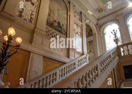 VENEZIA, ITALIA - 18 MARZO 2023: Palazzo grassi o Palazzo grassi-Stucky, uno spazio espositivo per l'arte contemporanea. Architettura classica veneziana Foto Stock