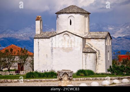 Piccola cattedrale della città di Nin, Dalmazia, Croazia Foto Stock