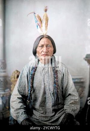 Toro seduto - Thathanka Iyothanka - Tatanka Yotanka - Tatanka Iyotake circa. 1883, dopo foto di David Francis Barry. Colorazione successiva. Immagine con colorazione digitale Foto Stock