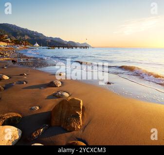 Il pittoresco paesaggio marino del Mediterraneo in Turchia Foto Stock
