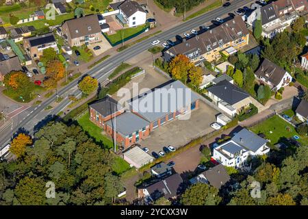 Luftbild, Freiwillige Feuerwehr Voerde Bahnhofstraße, Voerde, Niederrhein, Nordrhein-Westfalen, Deutschland ACHTUNGxMINDESTHONORARx60xEURO *** foto aerea, Voerde Volunteer Fire Brigade Bahnhofstraße, Voerde, basso Reno, Renania settentrionale-Vestfalia, Germania ATTENTIHONXMINORESTRONXMINORESTRESTRONXMINORORORESTRO Foto Stock