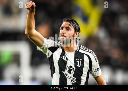 Torino, Italia, Italia. 22 ottobre 2024. Manuel LOCATELLI della Juventus durante la partita di UEFA Champions League, fase MD3 tra Juventus FC e VfB Stuttgart all'Allianz Stadium il 22 ottobre 2024 a Torino. (Credit Image: © Matthieu Mirville/ZUMA Press Wire) SOLO PER USO EDITORIALE! Non per USO commerciale! Foto Stock