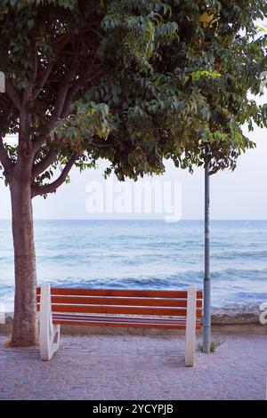 Bellissimi panorami sul mare blu - Bulgaria Nessebar Foto Stock