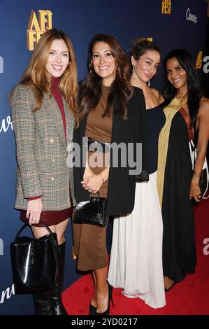 HOLLYWOOD, CALIFORNIA - 23 OTTOBRE: (L-R) Kayla Ewell, Angelique Cabral e gli ospiti partecipano alla prima di Zurwaski V Texas durante l'AFI Fest 2024 al Foto Stock