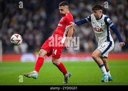 Londra, Regno Unito. 24 ottobre 2024. LONDRA, INGHILTERRA - 24 OTTOBRE: Durante una partita UEFA Europa League 2024/25 nella fase MD3 tra il Tottenham Hotspur e l'AZ Alkmaar al Tottenham Hotspur Stadium il 24 ottobre 2024 a Londra, Inghilterra. (Foto di Jan Mulder/Orange Pictures) credito: Orange Pics BV/Alamy Live News Foto Stock