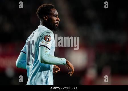 Enschede, Paesi Bassi. 24 ottobre 2024. ENSCHEDE, PAESI BASSI - 24 OTTOBRE: Boulaye dia della SS Lazio guarda durante la partita di UEFA Europa League 2024/25 League fase MD3 tra FC Twente e S.S. Lazio allo stadio FC Twente il 24 ottobre 2024 a Enschede, Paesi Bassi. (Foto di René Nijhuis/MB Media) credito: MB Media Solutions/Alamy Live News Foto Stock