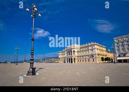 Piazza Unita d'Italia a Trieste vista Foto Stock