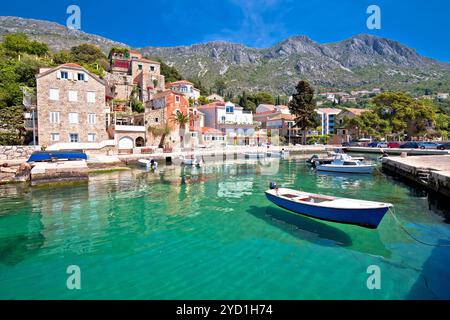 Villaggio idilliaco di Mlini nell arcipelago di Dubrovnik, vista, Dalmazia meridionale, regione della Croazia Foto Stock