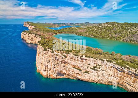 Il parco naturale Telascica e il verde lago Mir sull'isola di Dugi Otok Foto Stock