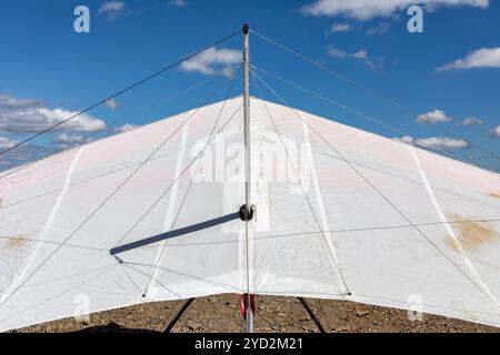 Appendi Gliders sulla cima della montagna Foto Stock