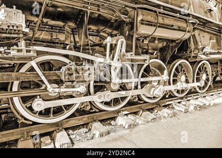 Vintage locomotiva a vapore il motore ruote e i dettagli delle aste Foto Stock