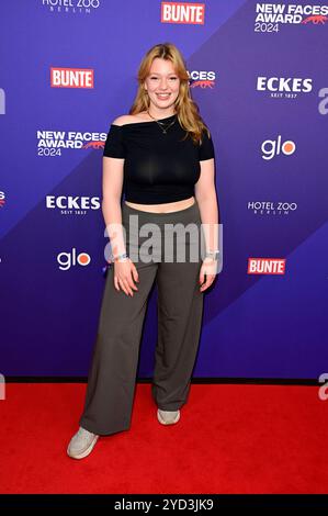 Lilly Charlotte Dreesen bei der Verleihung der Bunte New Faces Awards in der Kategorie Music 2024 nella galleria der P61. Berlino, 24.10.2024 *** Lilly Charlotte Dreesen alla presentazione dei Bunte New Faces Awards nella categoria Music 2024 alla P61 Gallery Berlin, 24 10 2024 foto:XF.xKernx/xFuturexImagex New faces 4085 Foto Stock