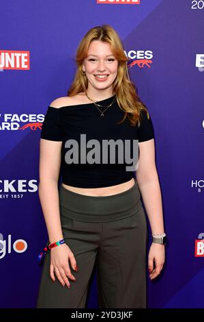 Lilly Charlotte Dreesen bei der Verleihung der Bunte New Faces Awards in der Kategorie Music 2024 nella galleria der P61. Berlino, 24.10.2024 *** Lilly Charlotte Dreesen alla presentazione dei Bunte New Faces Awards nella categoria Music 2024 alla P61 Gallery Berlin, 24 10 2024 foto:XF.xKernx/xFuturexImagex New faces 4087 Foto Stock