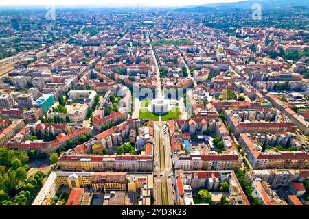 Antenna di Zagabria. Vista aerea del padiglione Mestrovic e della città di Zagabria. Foto Stock