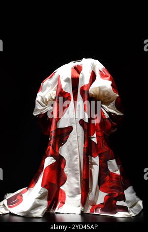 Forever Valentino Exhibition al M7 Design and Technology Museum di Doha, Qatar Foto Stock