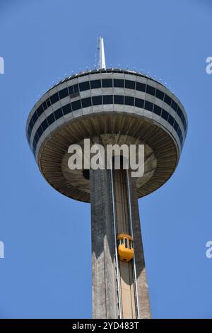 Skylon Tower alle cascate del Niagara in Ontario, Canada Foto Stock