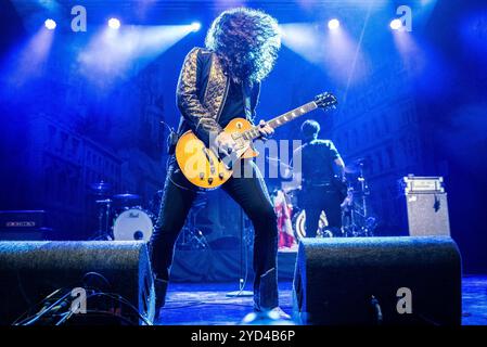 Concerto musicale - The Struts - The Grand Union Tour Adam Slack of the Struts Milano Fabrique Italia Copyright: XMirkoxFava/TSCKx/xLiveMediax LPM 1573646 Foto Stock