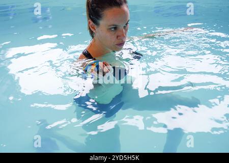 Centro di fisioterapia specializzato in patologia della spalla prima o dopo l'intervento. Foto Stock