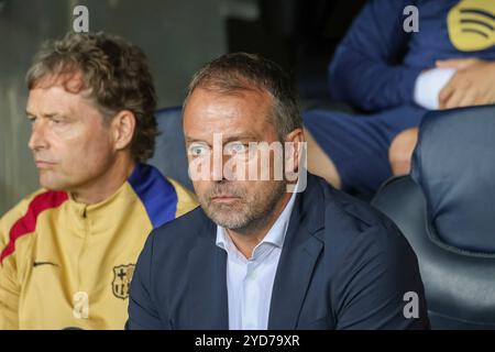 Barcellona, spagnolo. 23 ottobre 2024. Hansi Flick, allenatore FC Barcelona, ESP, FC Barcelona - FC Bayern Muenchen, Fussball, Champions-League, 3. Spieltag, Saison 2024/2025, 23.10.2024 foto: Eibner-Pressefoto/Joerg Niebergall credito: dpa/Alamy Live News Foto Stock