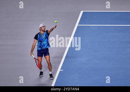 Vienna, Vienna, Austria. 25 ottobre 2024. Tomas Machac di Czechia, serve durante l'Erste Bank Open - ATP500, Mens Tennis (Credit Image: © Mathias Schulz/ZUMA Press Wire) SOLO PER USO EDITORIALE! Non per USO commerciale! Foto Stock