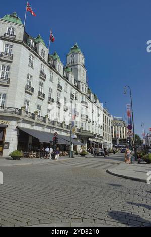 Oslo, Norvegia, settembre 2024 OsloÕs Grand Hotel sulla porta Karl Johans, vicino al parlamento statale Foto Stock