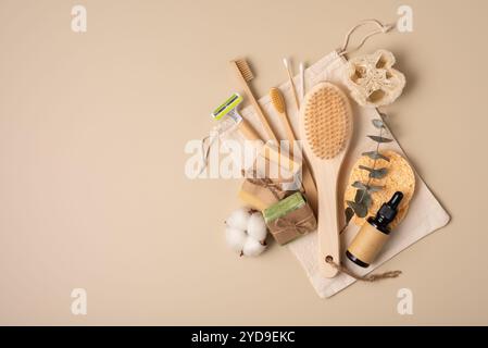 Prodotti di bellezza ecologici. Concetto di igiene personale sostenibile, eco-compatibile e senza sprechi per procedure di cura automatica senza plastica. Foto Stock