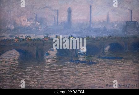 Claude Monet, Waterloo Bridge, Overcast. 1903. Impressionismo all'inizio del XX secolo a Londra, Inghilterra. Foto Stock