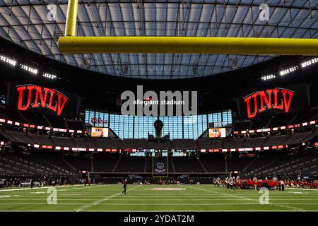 Las Vegas, Nevada, Stati Uniti. 25 ottobre 2024. Una vista interna dei tabelloni segnapunti prima dell'inizio della partita di football del college con i Boise State Broncos e gli UNLV Rebels all'Allegiant Stadium di Las Vegas, Nevada. Christopher Trim/CSM/Alamy Live News Foto Stock