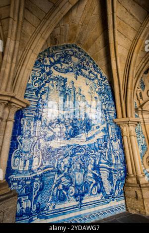 Cattedrale di Santa Maria di Porto o Cattedrale di Porto (se do porto), Porto, Portogallo. Foto Stock