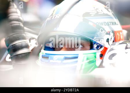 Città del Messico, Mexique. 25 ottobre 2024. KIMI ANTONELLI Andrea (ita), Junior driver del team Mercedes AMG F1, ritratto durante il Gran Premio de la Ciudad de Mexico 2024 di Formula 1, 20° round del Campionato del mondo di Formula 1 2024 dal 25 al 27 ottobre 2024 sull'autodromo Hermanos Rodriguez, città del Messico, Messico - foto DPPI Credit: DPPI Media/Alamy Live News Foto Stock