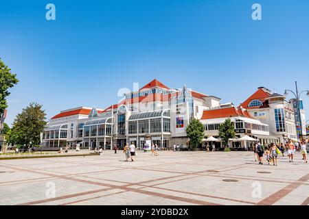 Turisti sulla via Heroes Monte Cassino a Sopot (Polonia) Foto Stock