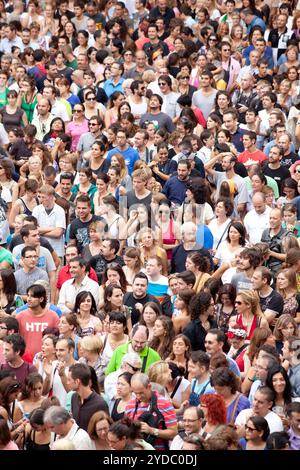 Castellers - la tradizione della torre umana in Catalogna -, Piazza Sant Jaume, Festes de la Mercè, Barcellona, Spagna Foto Stock