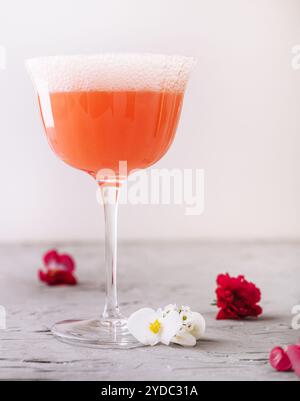 Cocktail alcolico Mimosa con succo d'arancia e champagne secco Foto Stock