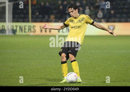 Venlo, Niederlande. 25 ottobre 2024. Venlo, Niederlande 25. Oktober 2024: Eerste Divisie - 2024/2025 - VVV Venlo vs. FC Den Bosch IM Bild: Simon Janssen (VVV Venlo) crediti: dpa/Alamy Live News Foto Stock