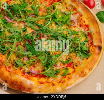 Pizza con rucola e pizza con formaggio e pepe Foto Stock