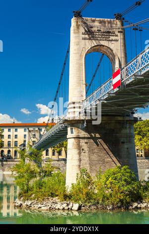 Vecchia passerella del College sul fiume Rodano a Lione, Francia Foto Stock