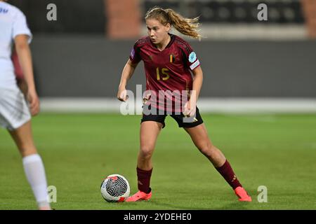 Heraklion, Grecia. 25 ottobre 2024. Jarne Teulings (15) del Belgio, nella foto di una partita tra le nazionali femminili di Grecia e Belgio, chiamata le fiamme rosse nella prima partita del primo play-off del concorso europeo di qualificazione femminile 2023-24, venerdì 25 ottobre 2024 a Heraklion, Grecia . Crediti: Sportpix/Alamy Live News Foto Stock