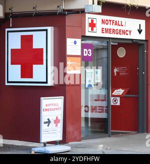 Universitaets-Notfallzentrum a Friburgo. DAS Notfallzentrum zaehlt zu den groessten in Deutschland. Foto:Winfried Rothermel *** Centro di emergenza universitario a Friburgo il centro di emergenza è uno dei più grandi in Germania foto Winfried Rothermel Foto Stock