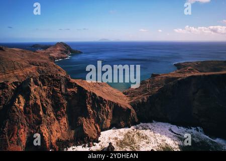 Vista aerea di Capo Ponta de Sao Lourenco, isola di Madeira, Portogallo. Foto Stock