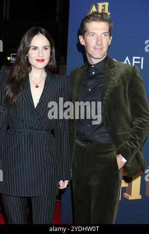 Michelle Dockery, Gwilym Lee agli arrivi per l'AFI FEST 2024 presentato da Canva prima mondiale di HERE, TCL Chinese Theatre, Los Angeles, CA, ottobre 25, 2024. foto di: Priscilla Grant/Everett Collection Foto Stock