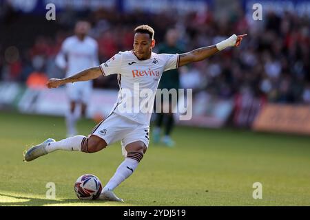 Swansea, Regno Unito. 26 ottobre 2024. Ronald di Swansea City in azione. Partita del campionato EFL Skybet, Swansea City contro Millwall allo Stadio Swansea.com di Swansea, Galles, sabato 26 ottobre 2024. Questa immagine può essere utilizzata solo per scopi editoriali. Solo per uso editoriale, foto di Andrew Orchard/Andrew Orchard fotografia sportiva/Alamy Live news credito: Andrew Orchard fotografia sportiva/Alamy Live News Foto Stock