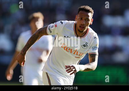 Swansea, Regno Unito. 26 ottobre 2024. Ronald di Swansea City in azione. Partita del campionato EFL Skybet, Swansea City contro Millwall allo Stadio Swansea.com di Swansea, Galles, sabato 26 ottobre 2024. Questa immagine può essere utilizzata solo per scopi editoriali. Solo per uso editoriale, foto di Andrew Orchard/Andrew Orchard fotografia sportiva/Alamy Live news credito: Andrew Orchard fotografia sportiva/Alamy Live News Foto Stock